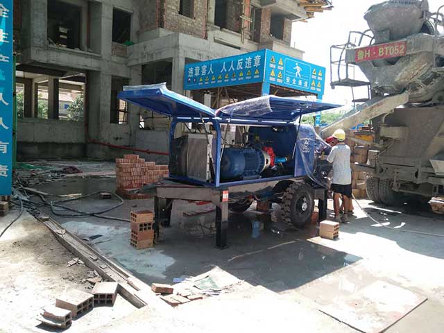 舊40細石混凝土泵施工