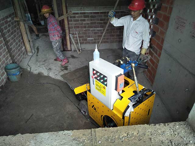 二次構(gòu)造專(zhuān)用柱砼泵